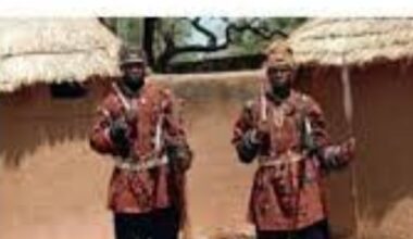 Les Tansoba, guerriers traditionnels au Burkina Faso
